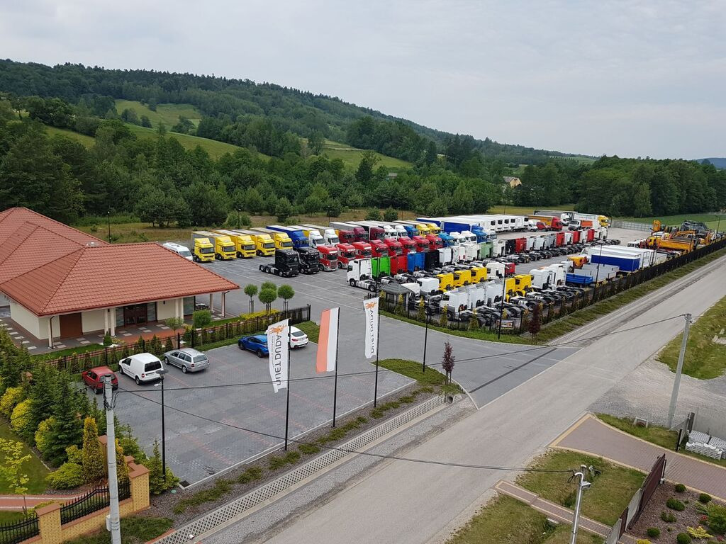 DUETDUDA - Maquinaria de construcción VOLVO undefined: foto 20