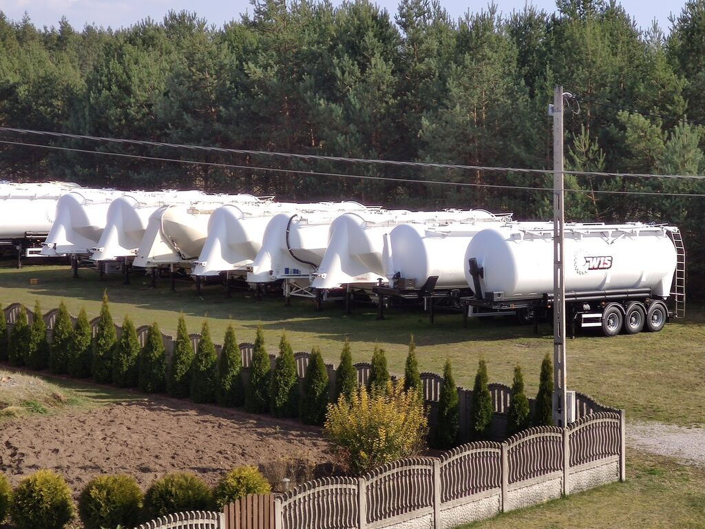 DUETDUDA - Maquinaria de construcción VOLVO undefined: foto 27