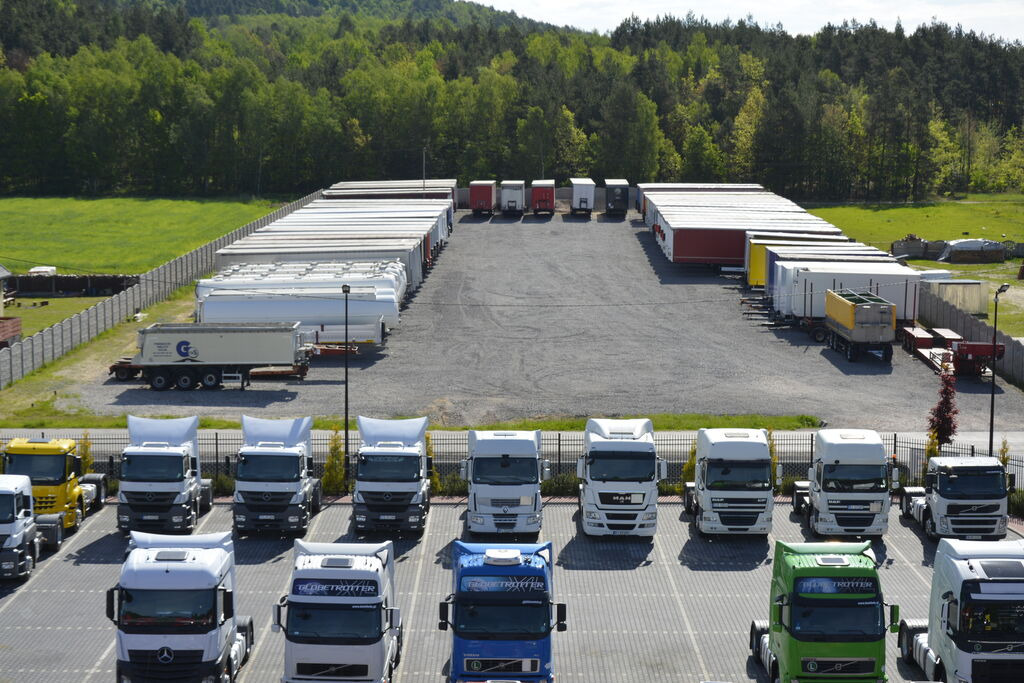 DUETDUDA - Maquinaria de construcción VOLVO undefined: foto 10