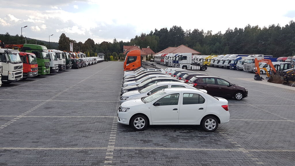 DUETDUDA - Maquinaria de construcción VOLVO undefined: foto 12