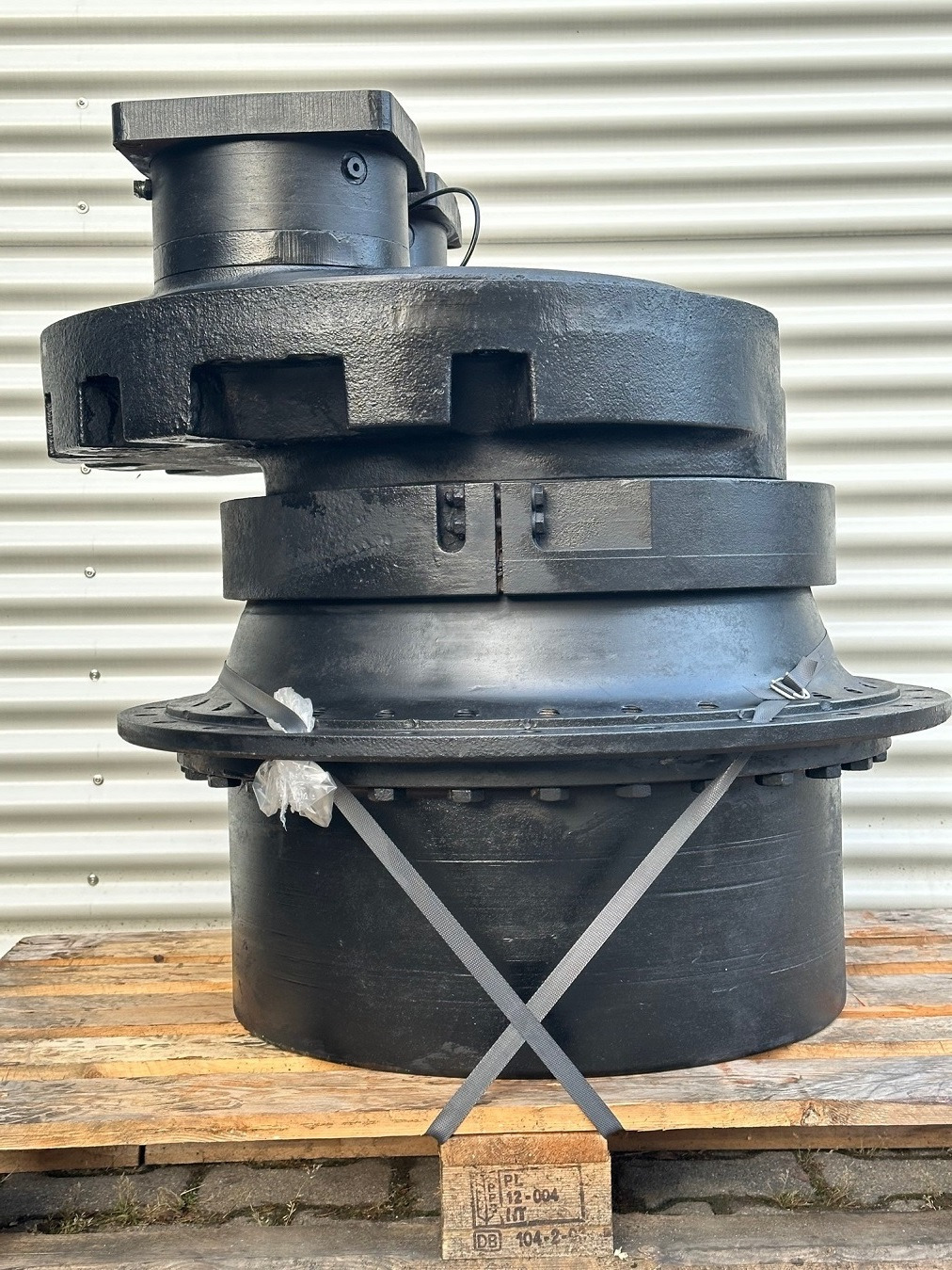 Karantzounis Baumaschinen Ersatzteile undefined: foto 137