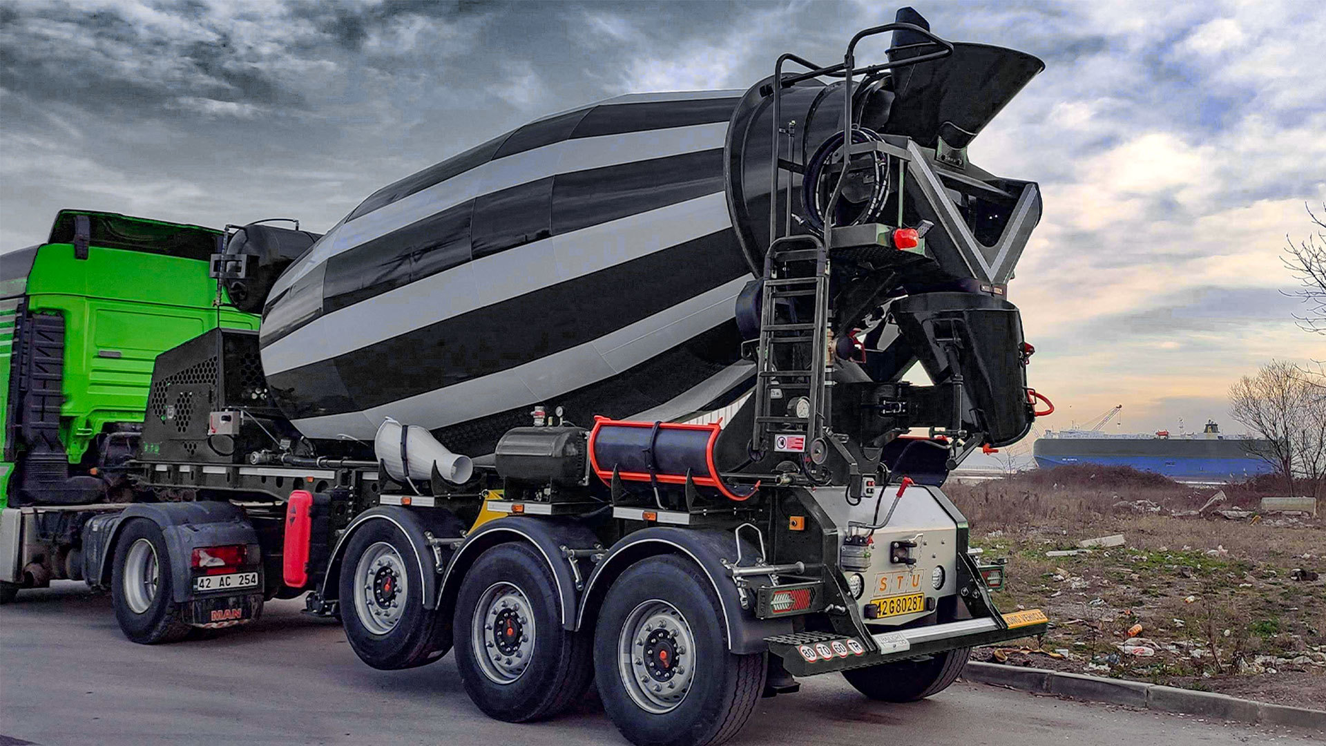 STU TRAILER DORSE ITHALAT IHRACAT LTD. STI. undefined: foto 11