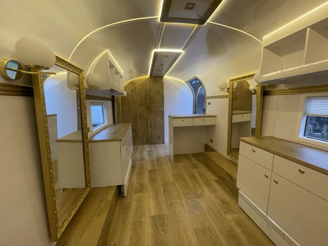 SHINE - American Food Truck - anuncios sobre venta undefined: foto 4