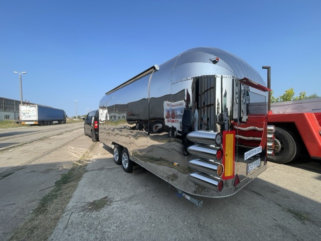 SHINE - American Food Truck - anuncios sobre venta undefined: foto 47