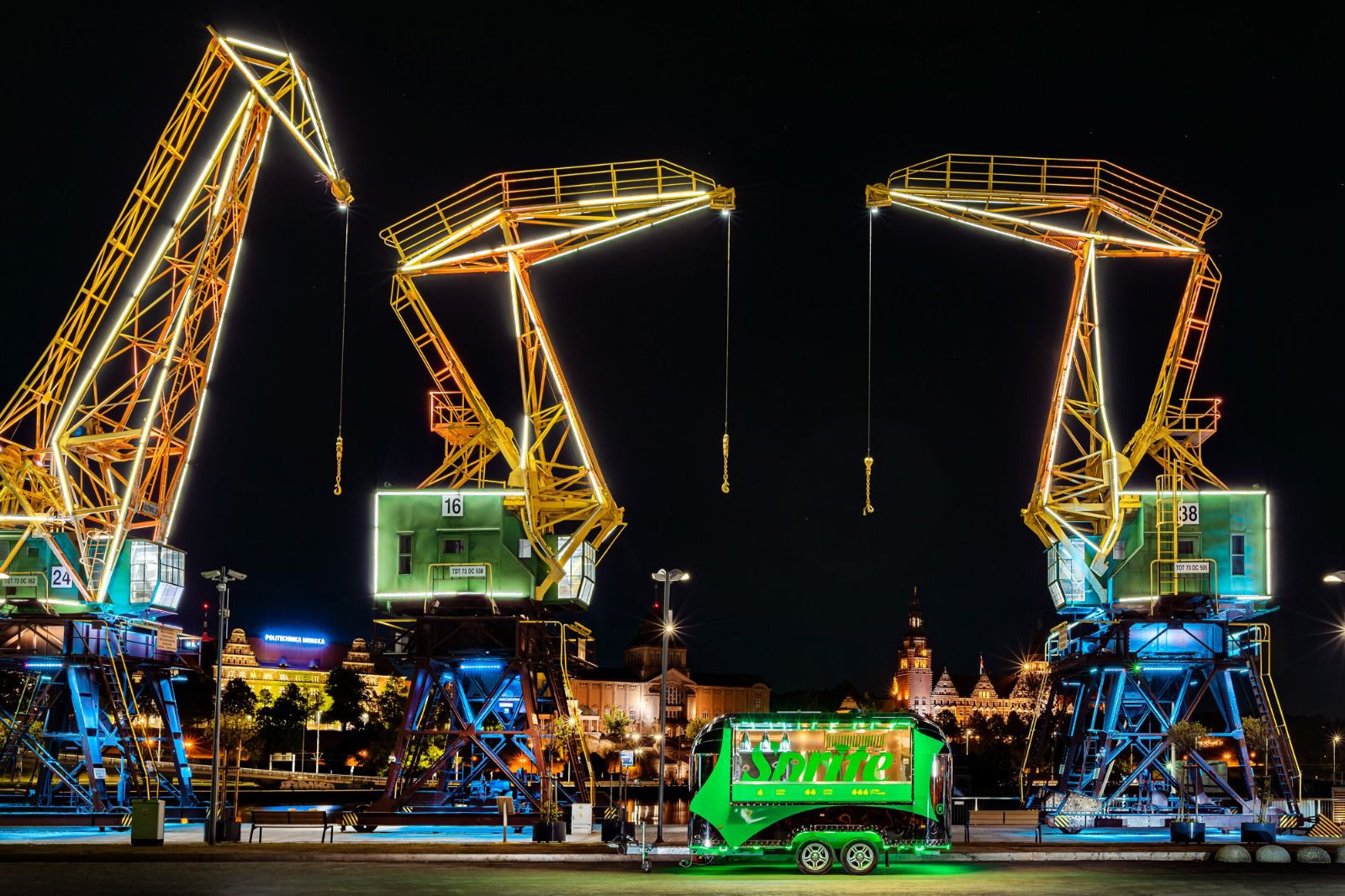 SHINE - American Food Truck - anuncios sobre venta undefined: foto 5