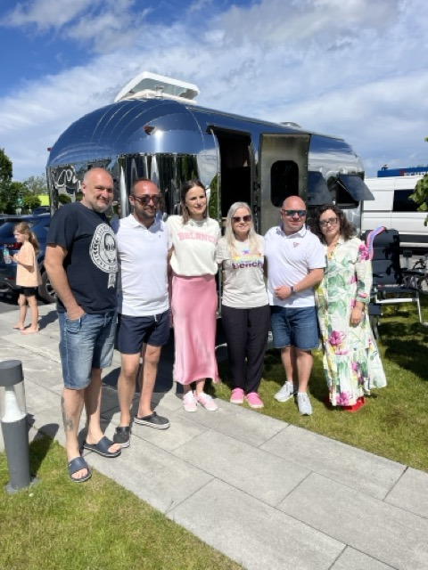 SHINE - American Food Truck - anuncios sobre venta undefined: foto 17