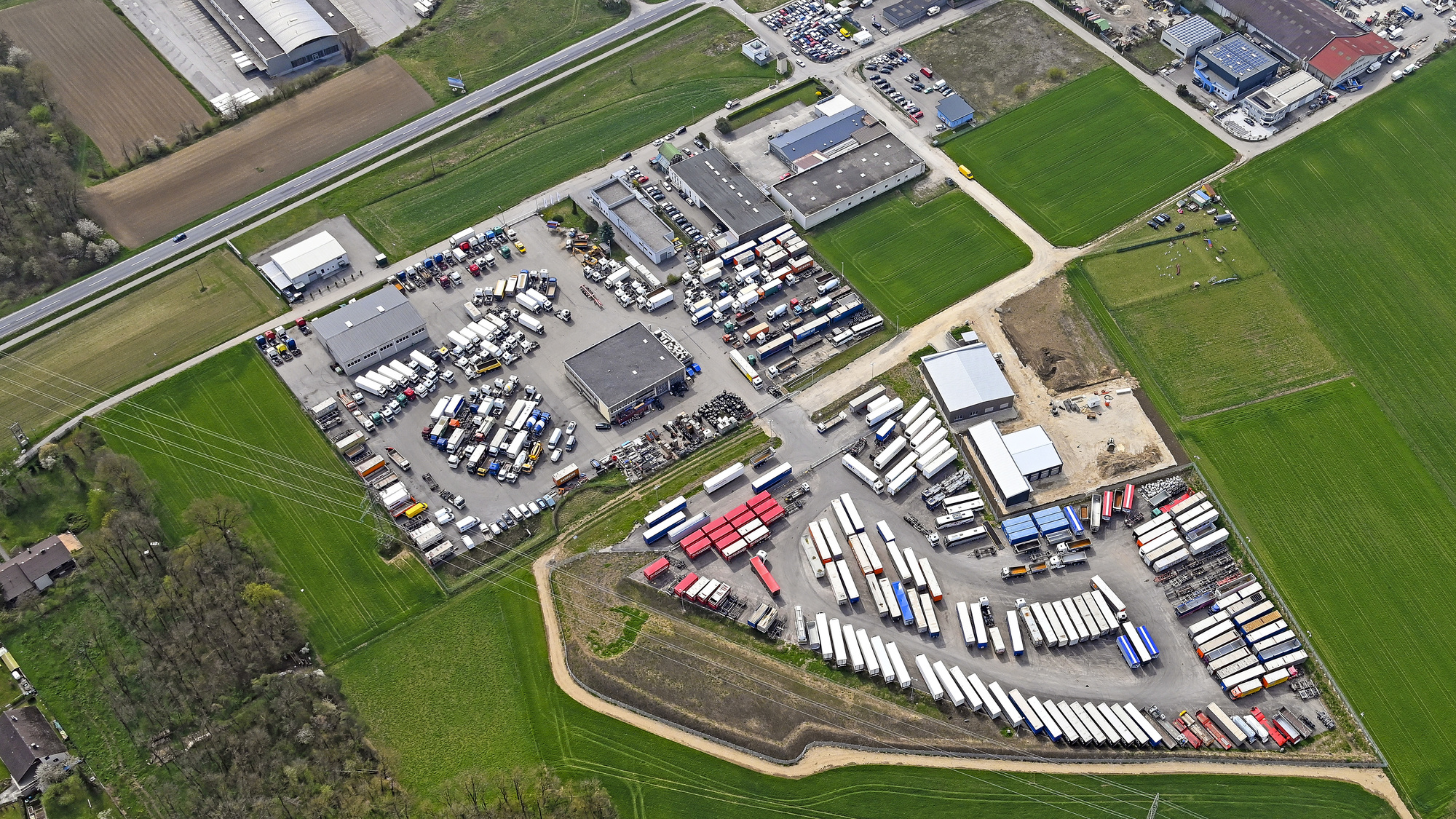 MG Handel GmbH - Semirremolques KRONE - Año: 2015 undefined: foto 1