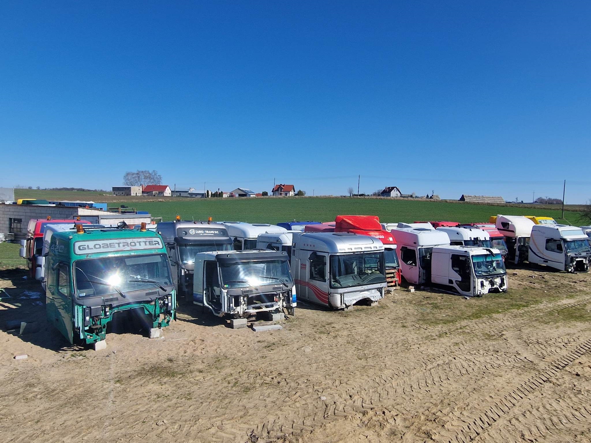 TT TRUCKS & PARTS NATALIA NAWASIELSKA - anuncios sobre venta undefined: foto 7