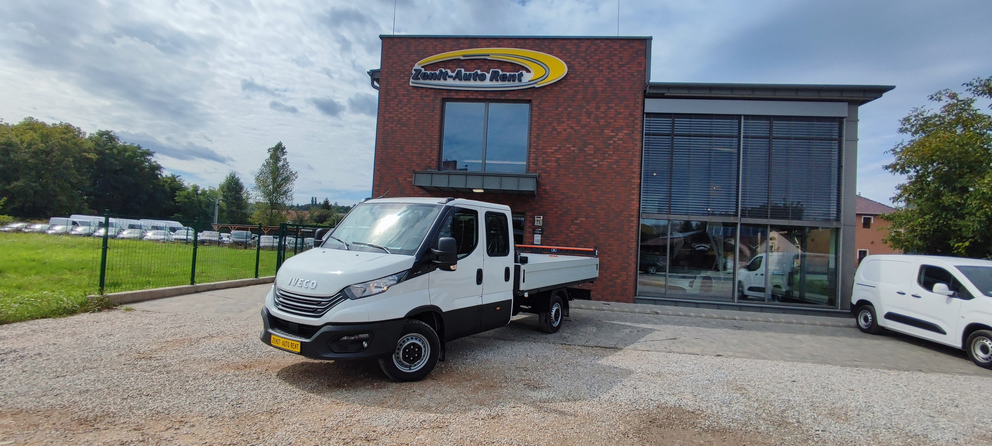 Zenit-Auto Rent Kft. - anuncios sobre venta undefined: foto 10