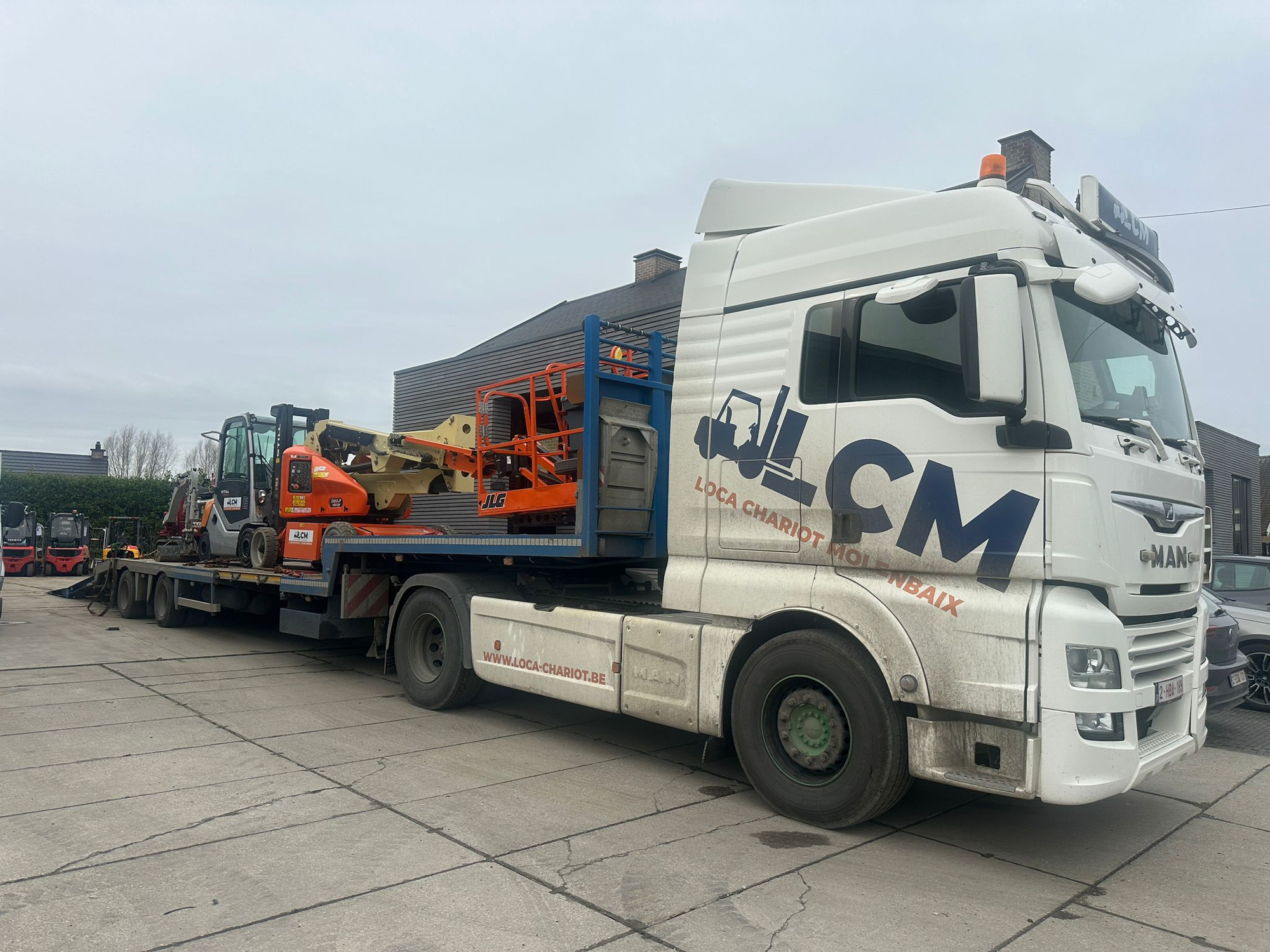 SRL LOCA-CHARIOT - anuncios sobre venta undefined: foto 2