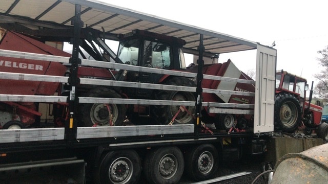 NEPHIN TRACTORS & MACHINERY LTD - anuncios sobre venta undefined: foto 4