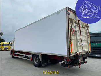 Camión frigorífico Volvo FM 330: foto 2
