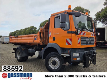 Camión volquete MAN TGM 15.240