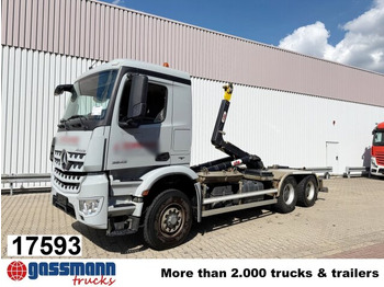 Camión multibasculante MERCEDES-BENZ Arocs 2643