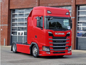 Cabeza tractora SCANIA S