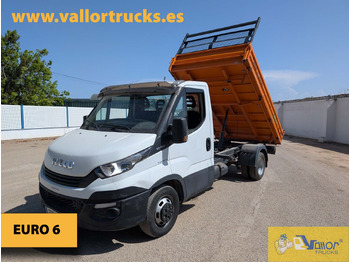 Camión volquete IVECO Daily 35C15