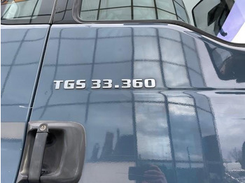 Camión multibasculante, Camión grúa MAN TGS 33.360: foto 3
