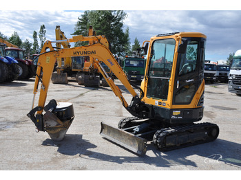 Miniexcavadora HYUNDAI