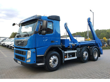 Camión portacontenedor de cadenas VOLVO FM 410