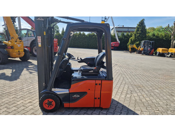 Carretilla elevadora eléctrica LINDE E 14 EVO: foto 4