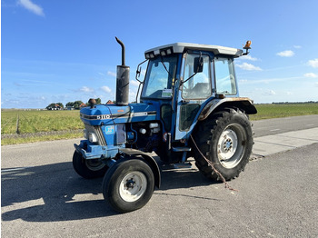 Tractor FORD