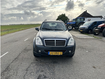Furgón SsangYong RX270 XDI: foto 2