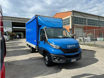 Furgoneta con lona IVECO Daily 35c16
