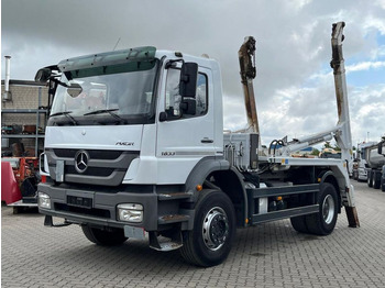 Camión volquete MERCEDES-BENZ Axor 1833