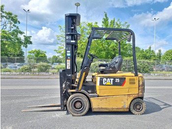 Leasing de Caterpillar EP25KP Caterpillar EP25KP: foto 2 Leasing de Caterpillar EP25KP Caterpillar EP25KP: foto 2
