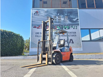 Carretilla elevadora diésel TOYOTA FDF 25