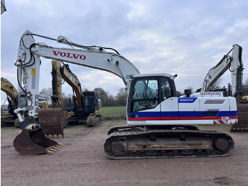 Excavadora VOLVO EC220DL