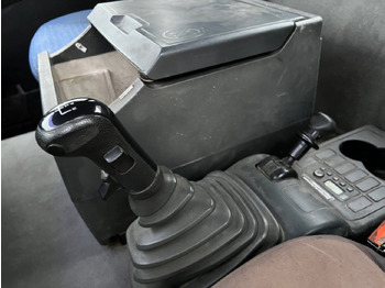 Camión multibasculante MAN TGA 26.463 6x4 BB TGA 26.463 6x4 BB: foto 4 Camión multibasculante MAN TGA 26.463 6x4 BB TGA 26.463 6x4 BB: foto 4