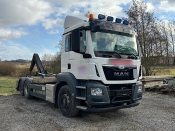Camión multibasculante MAN TGS 26.440