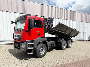 Camión volquete MAN TGS 26.460