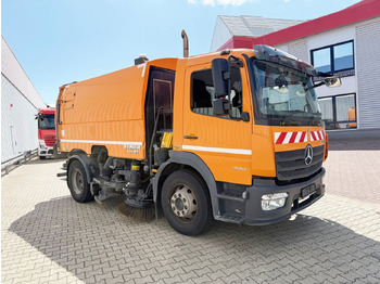 Camión MERCEDES-BENZ Atego 1524