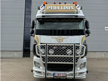 Cabeza tractora DAF XF 530 SC / Show Truck / Long Line / Retarder / Manual / TUV:6-2026 / Belgium Truck: foto 4