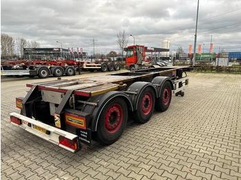 Semirremolque portacontenedore/ Intercambiable Burg 20FT ADR (EX/II, EX/III, FL, AT) Chassis, Empty weight : 3.690kg, SAF INTRADISC, 2x Liftaxle, NL-chassis: foto 3