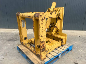 Implemento CATERPILLAR