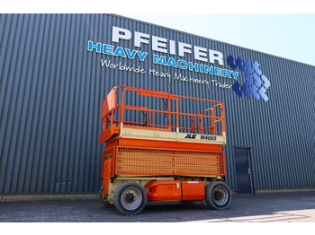 Plataforma de tijeras JLG