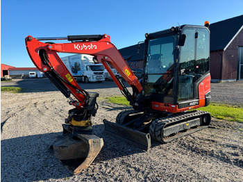 Excavadora KUBOTA KX027-4