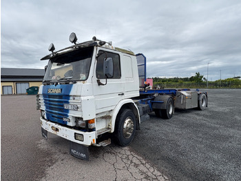 Camión SCANIA P113
