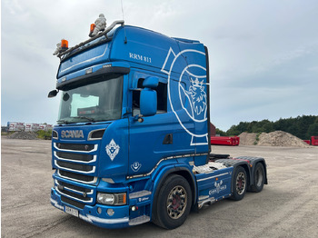 Camión SCANIA R 520