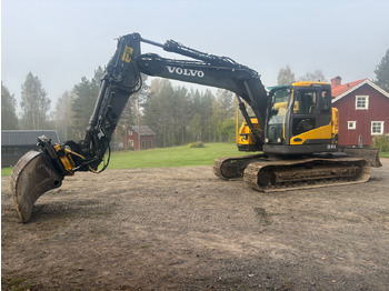 Excavadora VOLVO ECR145DL