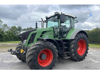 Tractor FENDT 828 Vario
