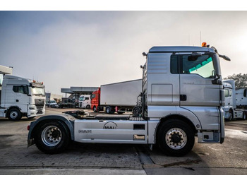 Cabeza tractora MAN TGX 18.540 XL BLS - 4X4H + KIPHYDR.: foto 3