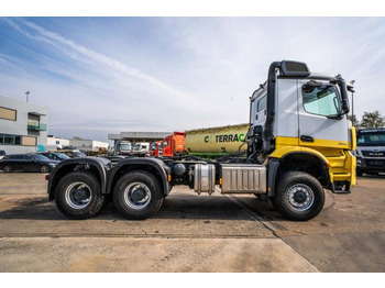 Cabeza tractora Mercedes AROCS 3345 AS: foto 3