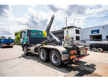 Camión multibasculante Iveco TRAKKER 360-6x4-PALFINGER: foto 5