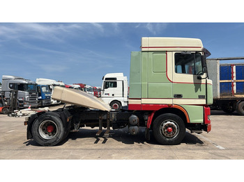 Leasing de DAF XF 95.430 (EURO 3 / BOITE MANUELLE / MANUAL GEARBOX) DAF XF 95.430 (EURO 3 / BOITE MANUELLE / MANUAL GEARBOX): foto 4