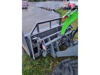 Cargadora de ruedas WCM L2110e E-Power: foto 2 Cargadora de ruedas WCM L2110e E-Power: foto 2