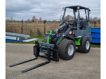 Cargadora de ruedas WCM